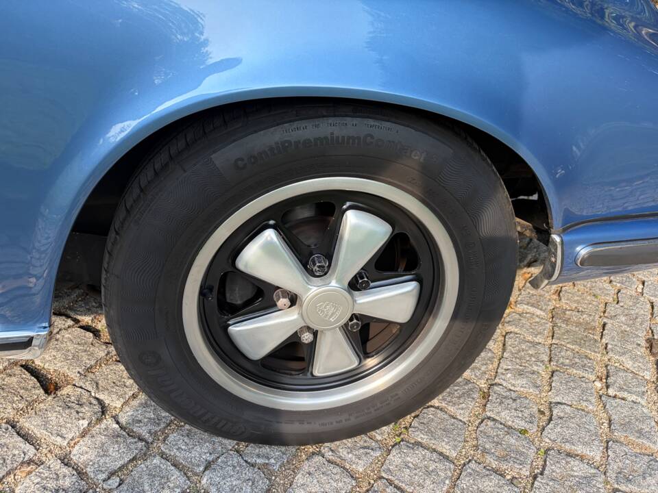 Bild 16/32 von Porsche 911 2.2 S (1971)