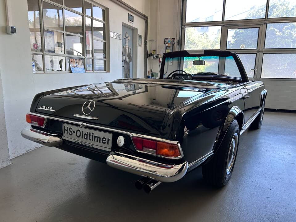 Image 4/36 of Mercedes-Benz 280 SL (1970)