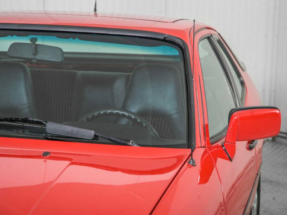 Afbeelding 23/50 van Porsche 924 S (1986)