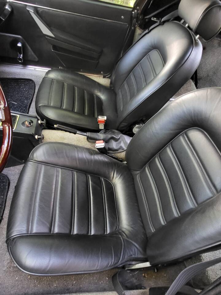 Image 31/37 of Alfa Romeo Spider Veloce 2000 (1982)