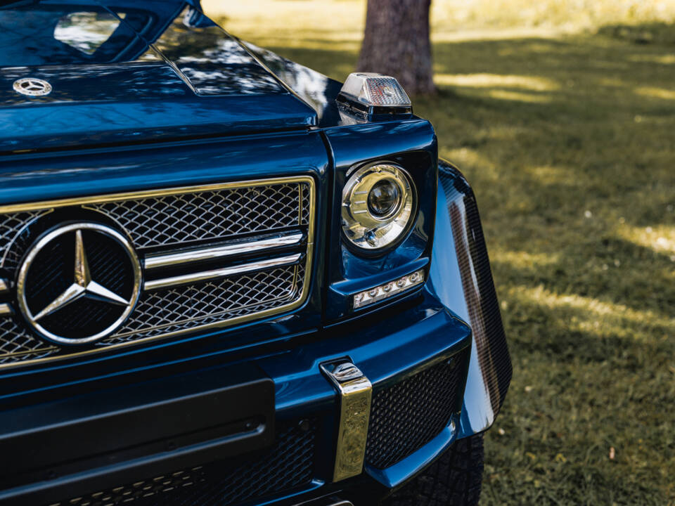 Image 26/99 of Mercedes-Benz Maybach G 650 Landaulet (2018)