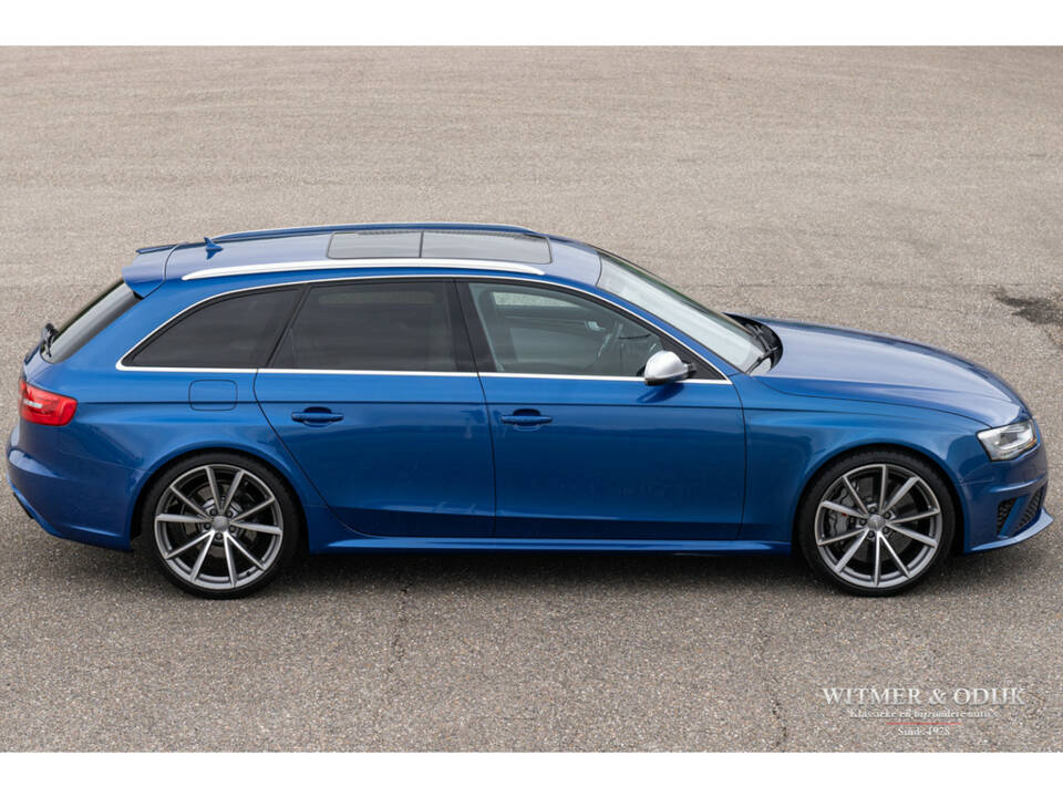 Image 3/32 of Audi RS4 Avant (2014)