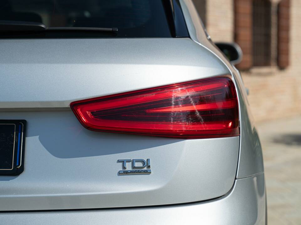 Bild 17/50 von Audi Q3 2.0 TDI quattro (2012)