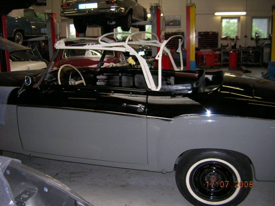 Afbeelding 56/118 van Mercedes-Benz 220 S Cabriolet (1957)