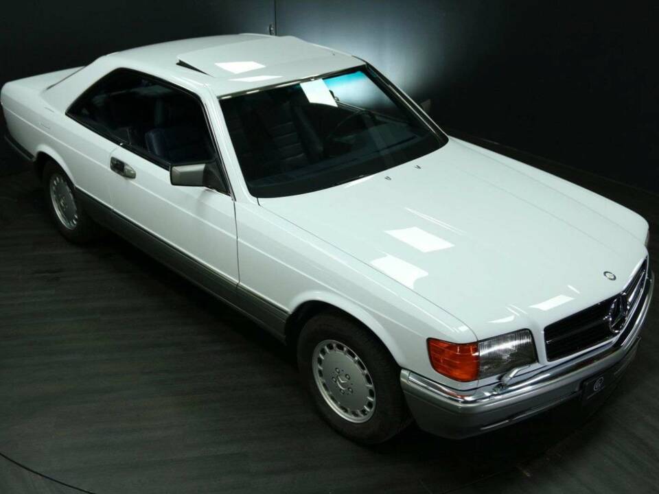 Bild 47/50 von Mercedes-Benz 560 SEC (1988)