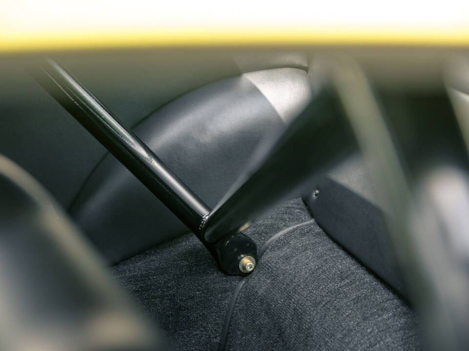 Afbeelding 35/46 van Porsche 911 Carrera RS 2.7 (Touring) (1973)