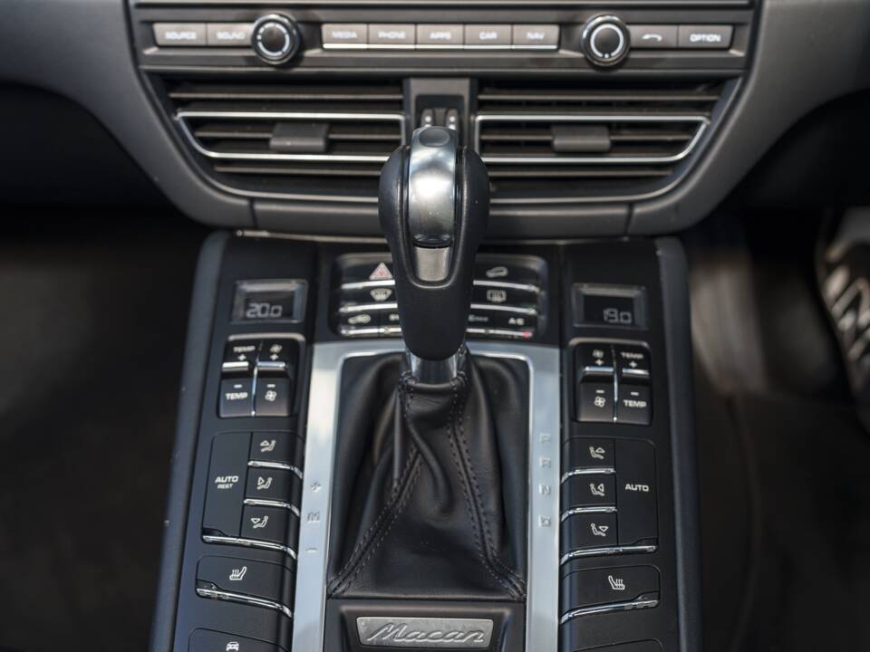 Bild 20/28 von Porsche Macan S (2020)