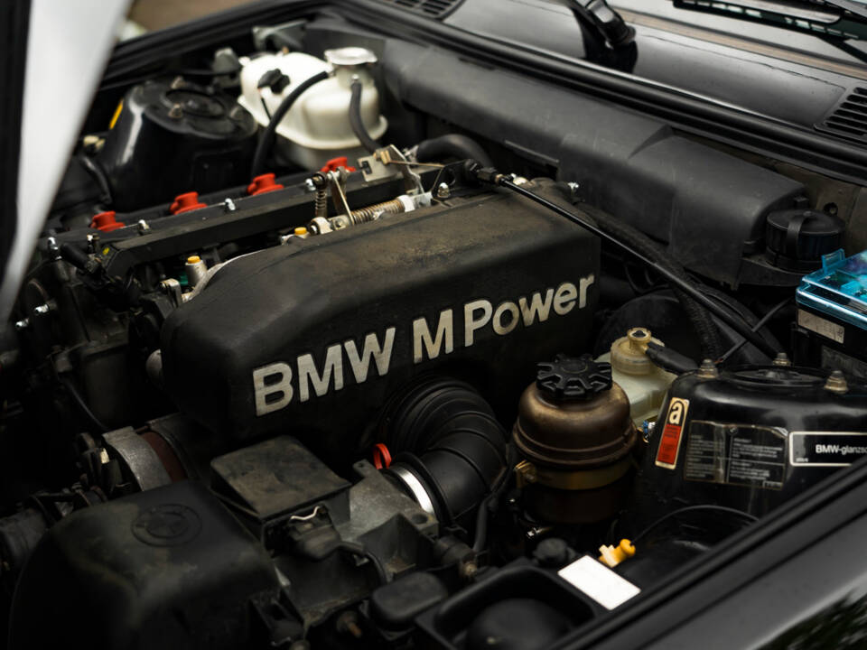 Bild 15/37 von BMW M3 Sport Evo (1990)