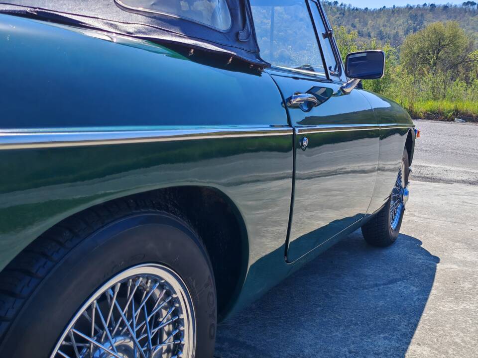 Immagine 12/37 di MG MGB (1972)