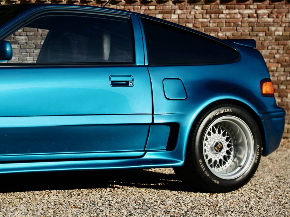 Bild 19/50 von Honda CRX 1.6 VTi (1992)
