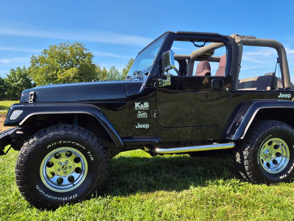 Bild 5/22 von Jeep Wrangler Sahara 4.0L (2004)