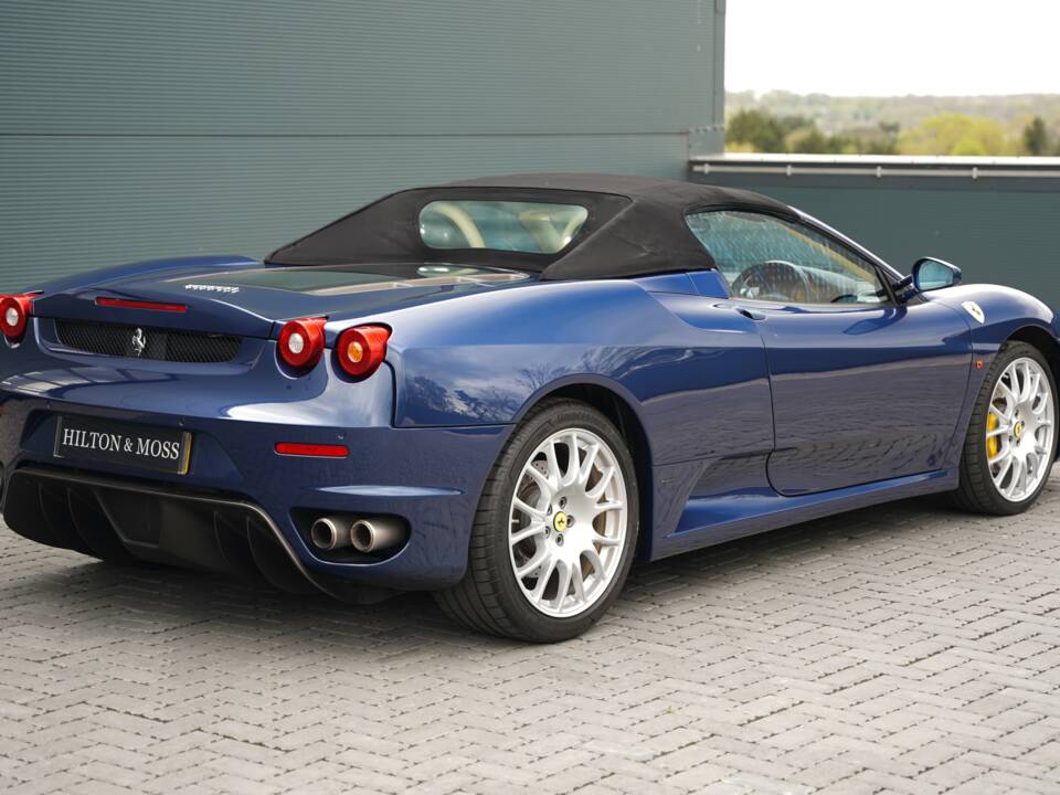Imagen 32/50 de Ferrari F430 Spider (2008)