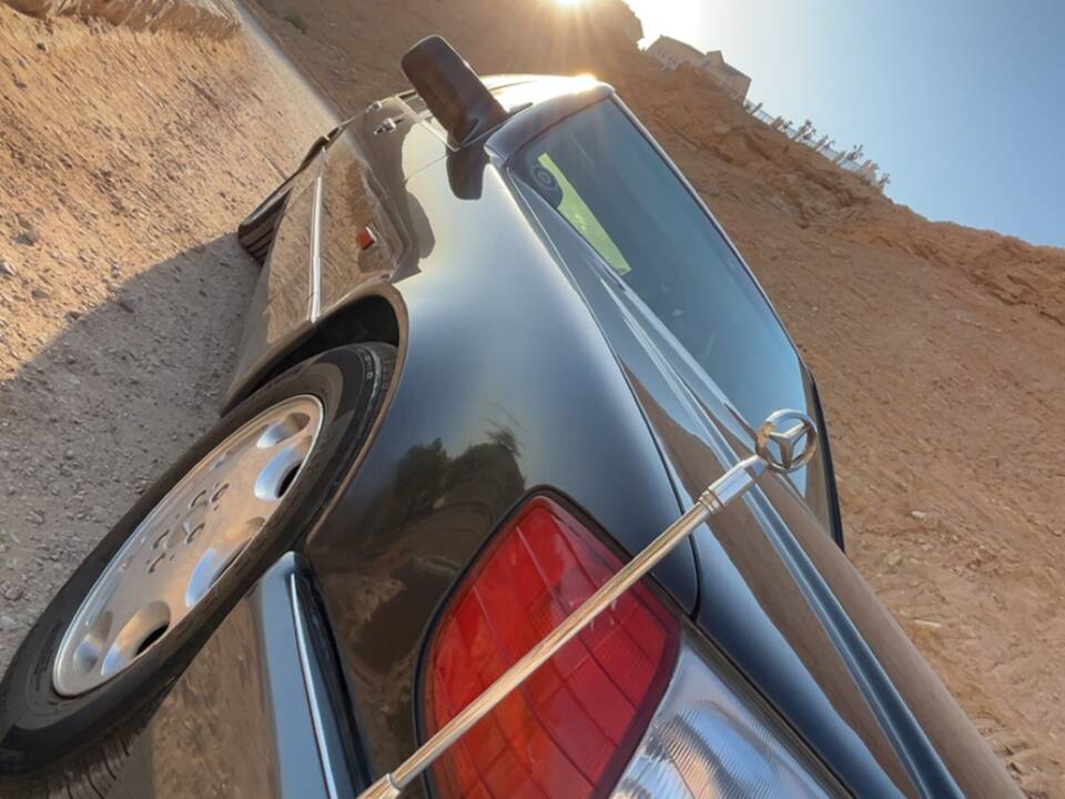 Image 49/80 de Mercedes-Benz 600 SEL (1993)