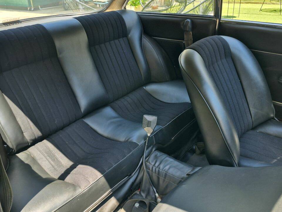 Afbeelding 47/63 van Alfa Romeo Giulia GT 1300 Junior (1971)