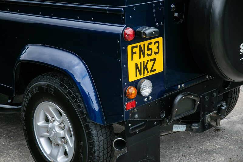 Image 48/50 de Land Rover Defender 90 Td5 (2003)
