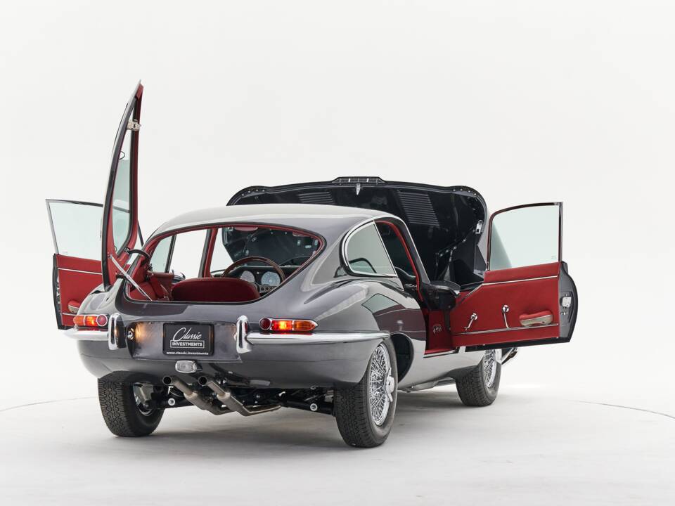 Bild 22/99 von Jaguar E-Type 4.2 (1966)