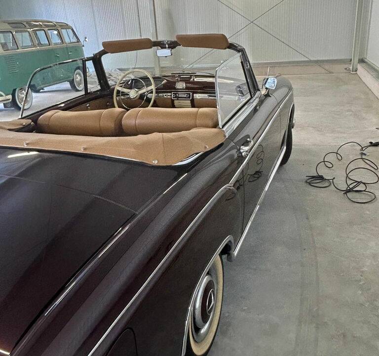 Bild 6/8 von Mercedes-Benz 220 S Cabriolet (1958)