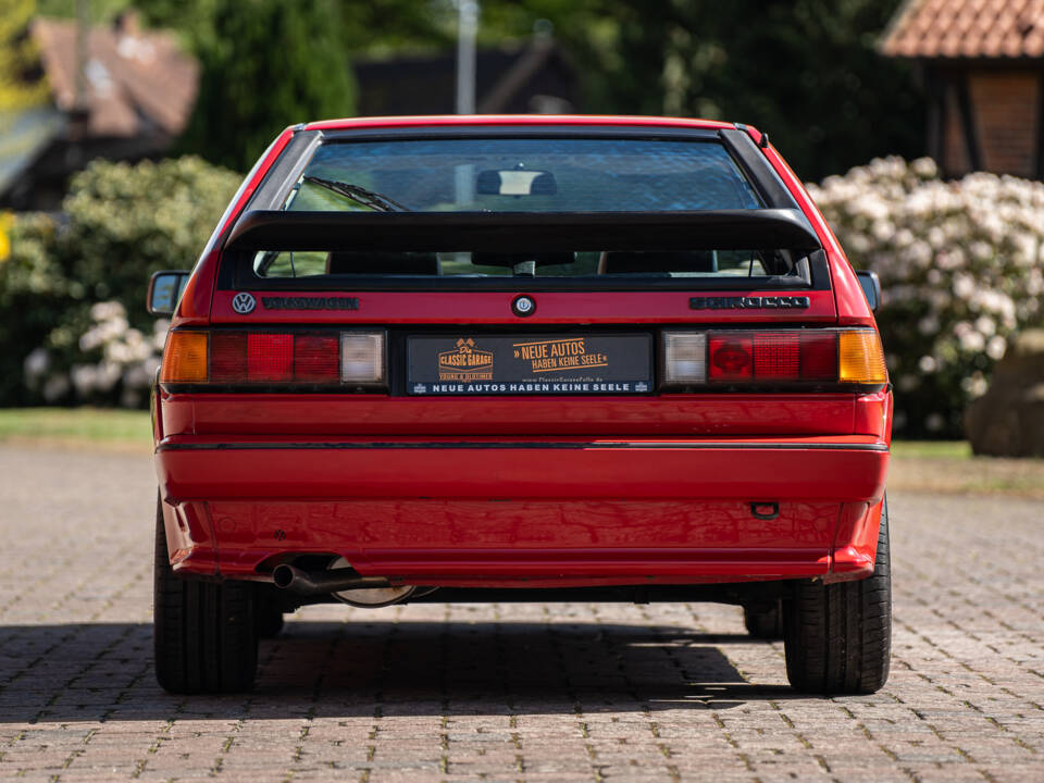 Immagine 17/40 di Volkswagen Scirocco II GT (1990)