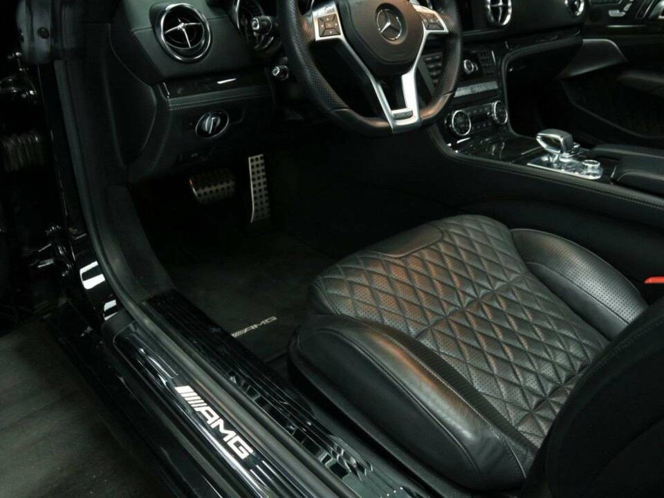 Bild 13/50 von Mercedes-Benz SL 65 AMG (2012)