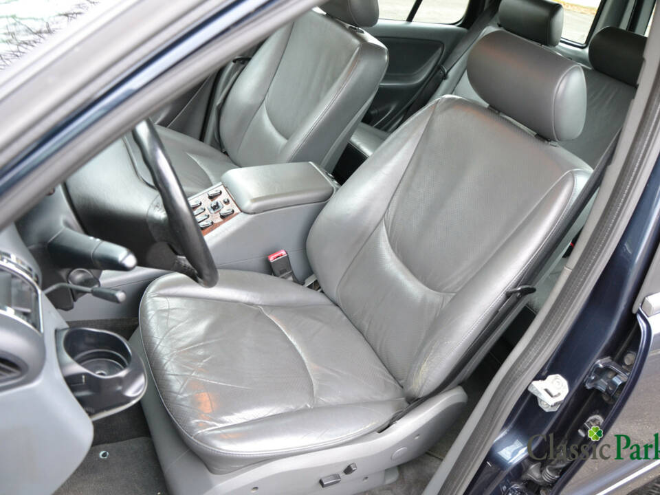 Imagen 21/50 de Mercedes-Benz ML 230 (1998)