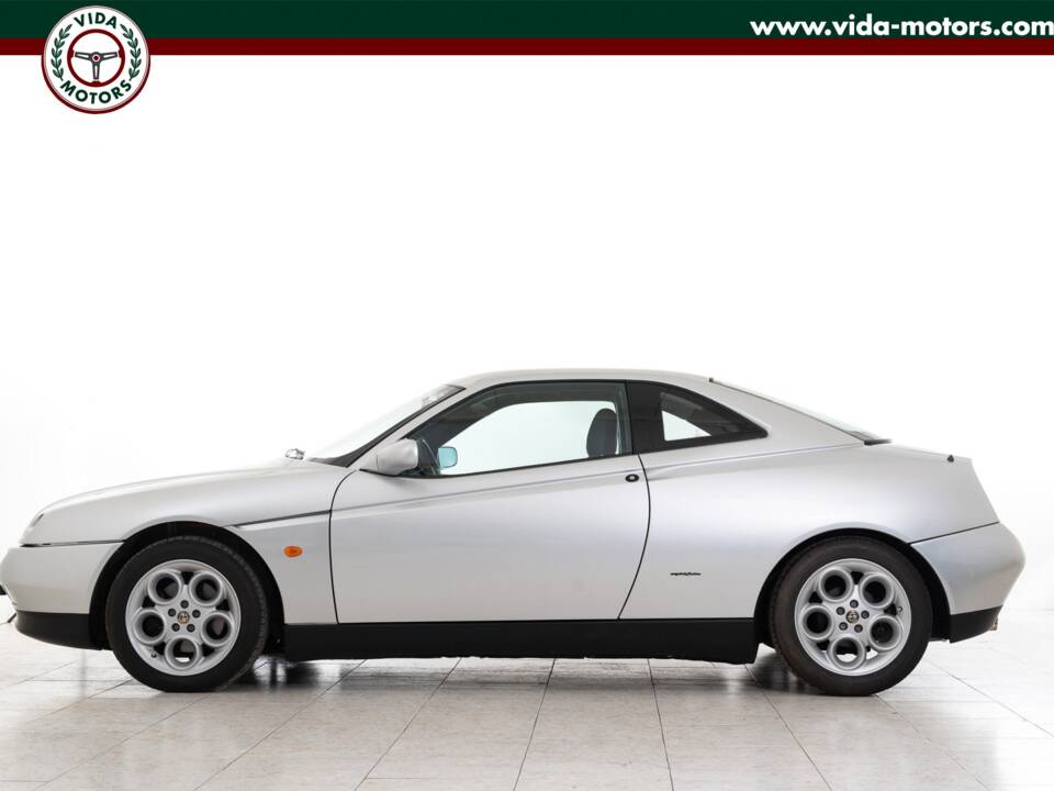 Image 6/18 of Alfa Romeo GTV 2.0 Twin Spark (1997)