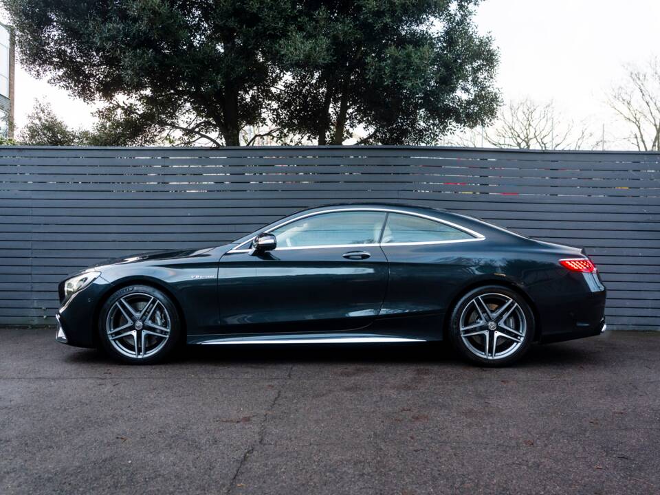 Image 14/48 of Mercedes-Benz S 63 AMG S 4MATIC (2018)