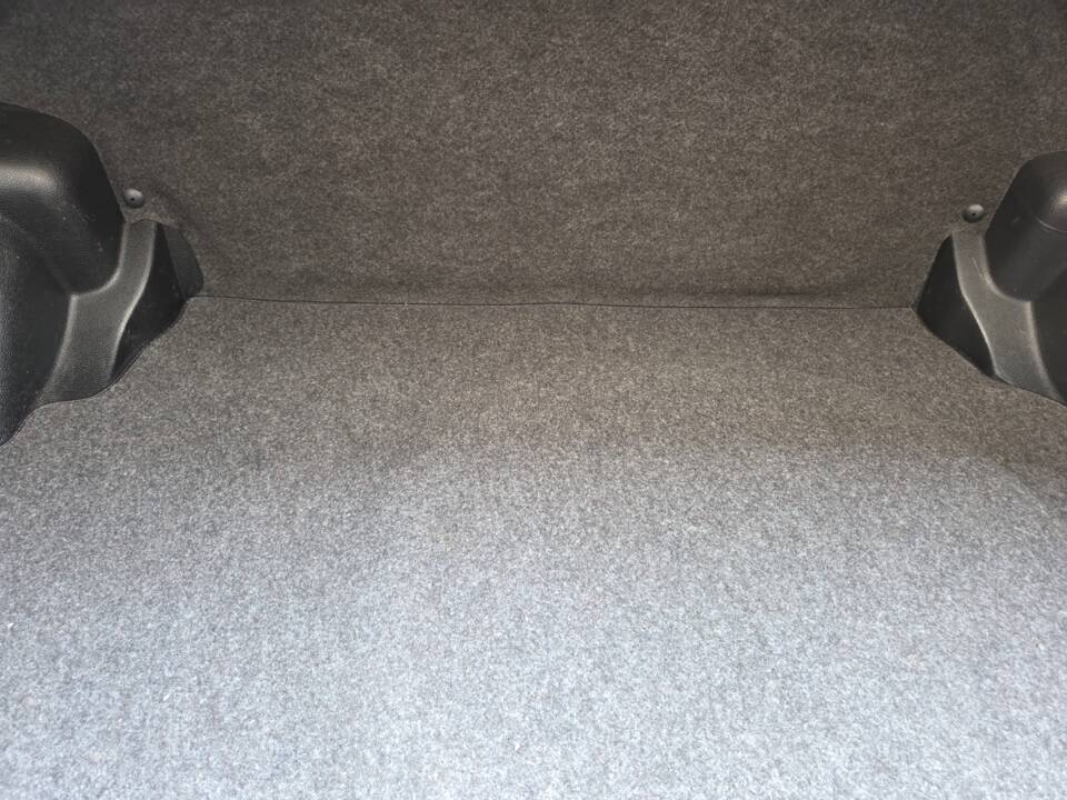 Bild 30/39 von Mercedes-Benz 190 E 1.8 (1992)