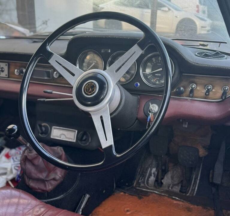 Imagen 2/8 de Alfa Romeo 2600 Sprint (1965)
