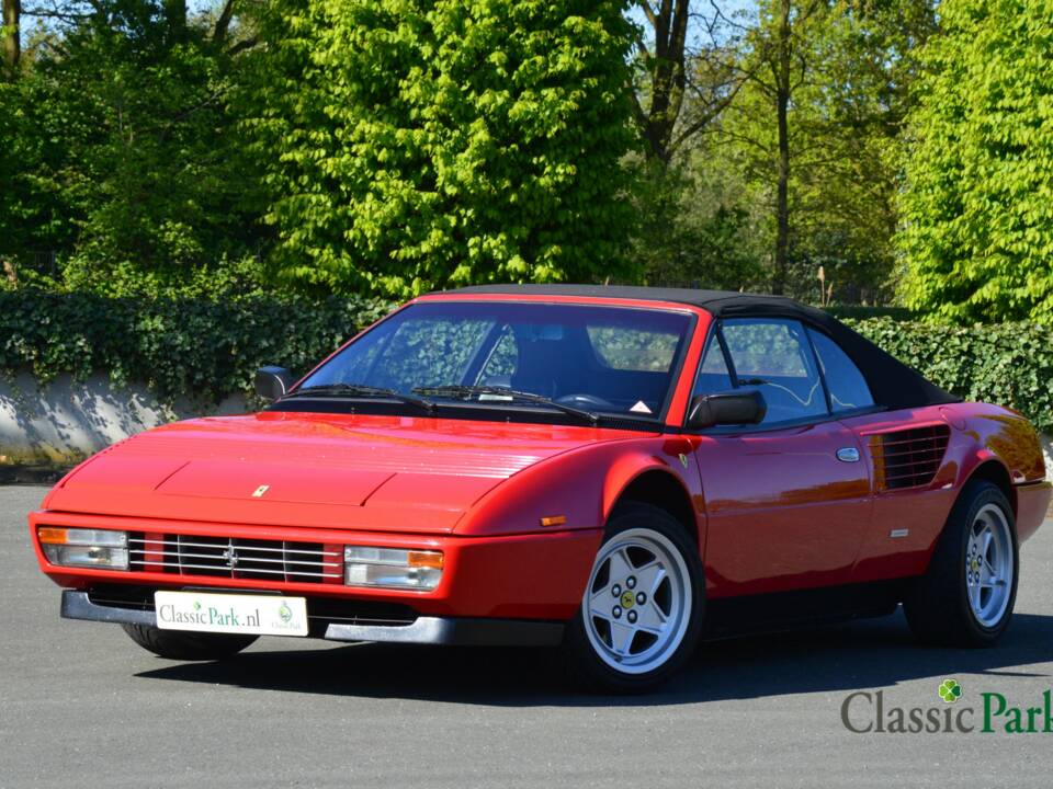 Bild 5/50 von Ferrari Mondial 3.2 (1987)