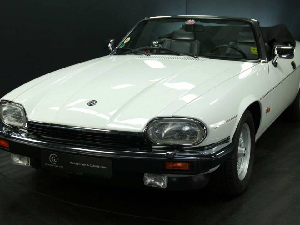 Image 1/50 de Jaguar XJS 5.3 V12 (1992)