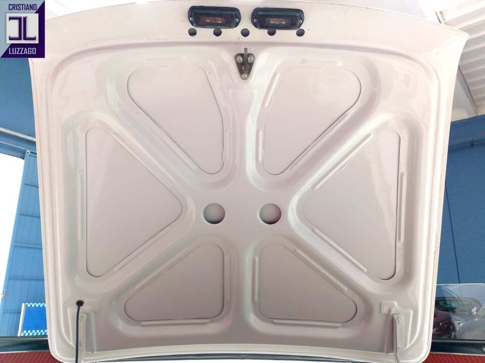 Bild 40/52 von Alfa Romeo 1750 Spider (1969)