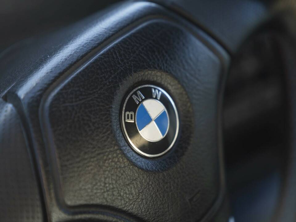 Bild 40/50 von BMW 318is "Class II" (1994)