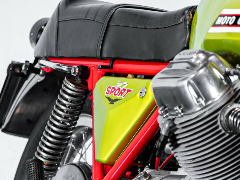 Afbeelding 26/50 van Moto Guzzi DUMMY (1972)