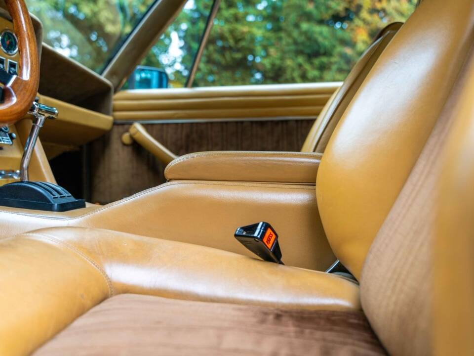 Imagen 15/18 de De Tomaso Longchamp (1977)