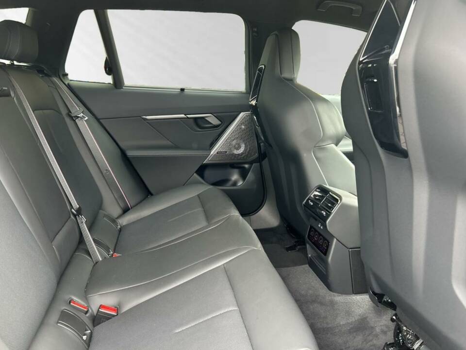 Image 5/7 of BMW M5 Touring (2025)