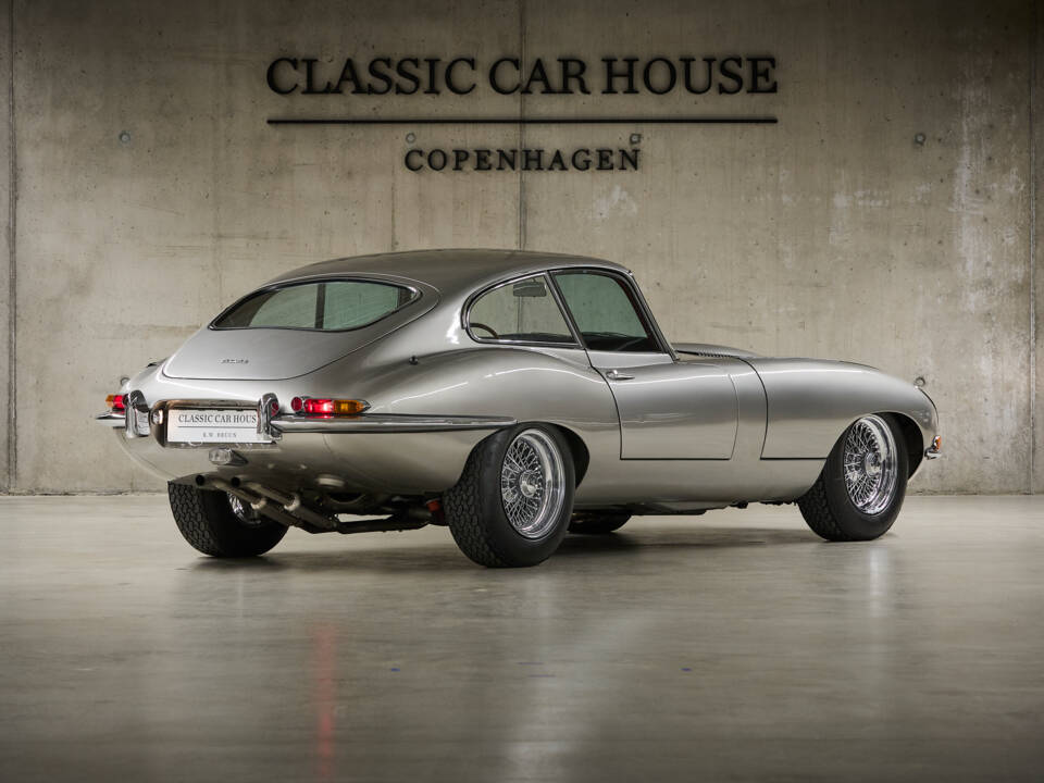 Immagine 12/99 di Jaguar E-Type 3.8 (1964)