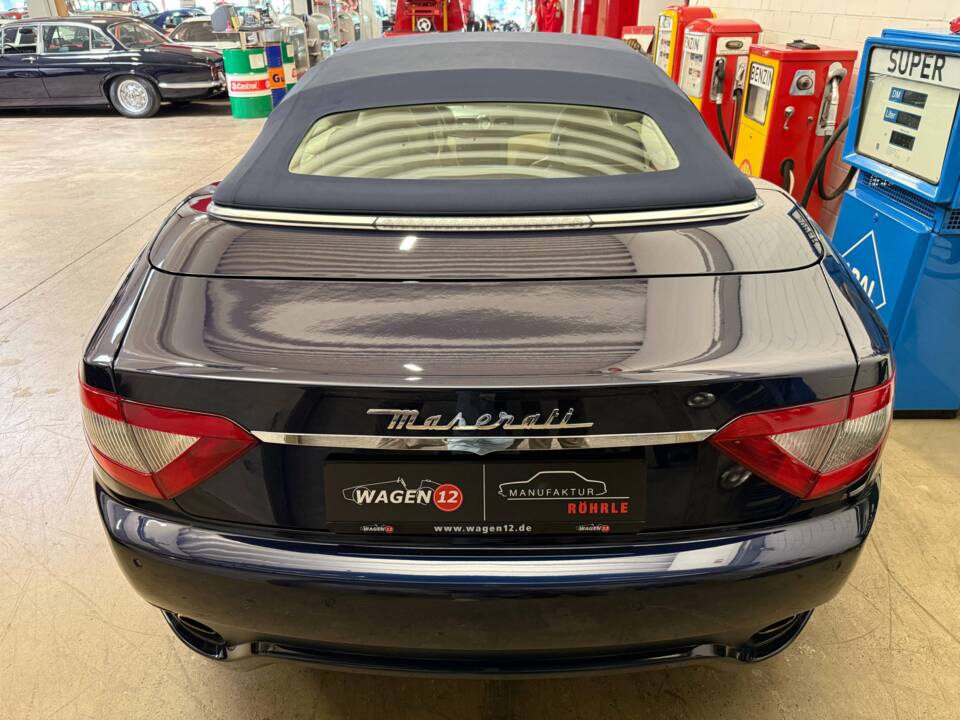 Bild 16/21 von Maserati GranCabrio Sport (2016)