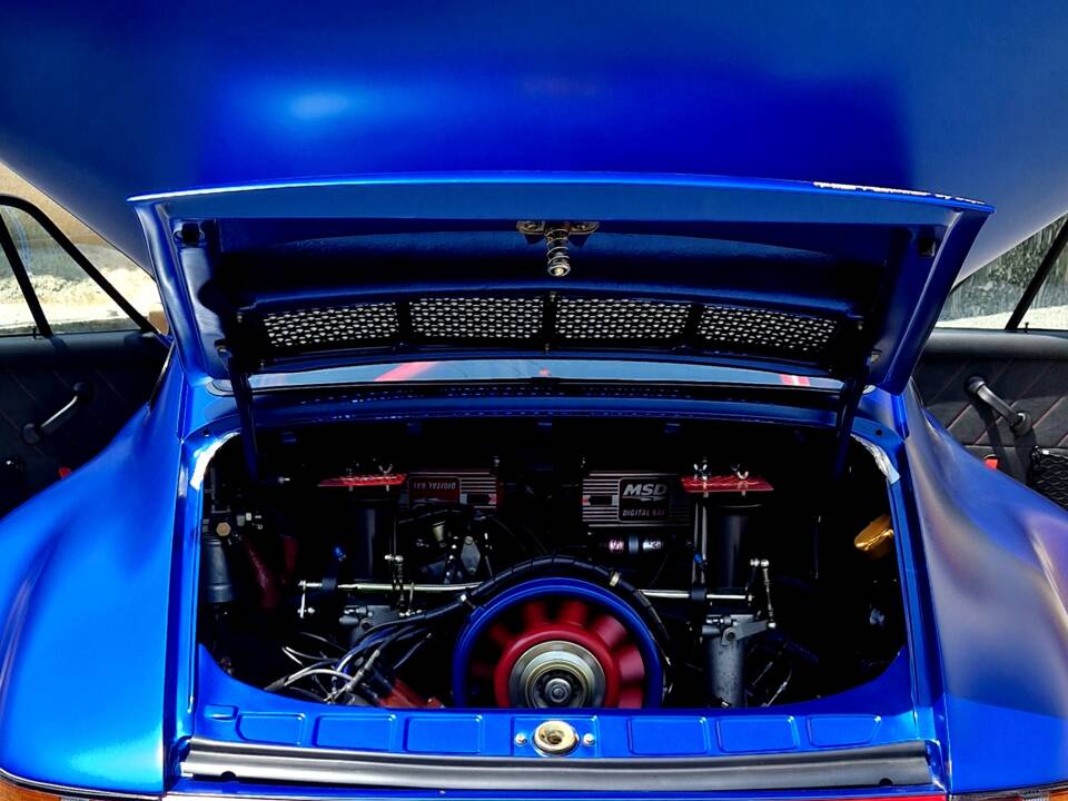 Image 6/16 de Porsche 911 RSR 3.0 (1974)