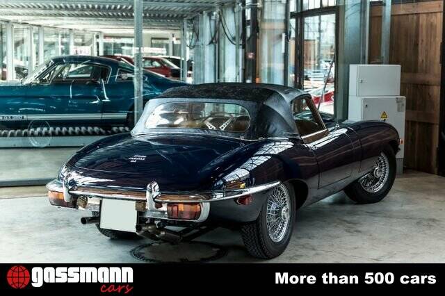 Image 10/15 de Jaguar E-Type 4.2 (1970)