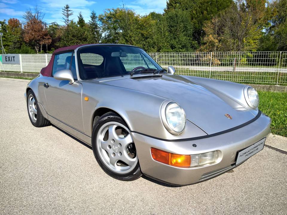 Image 3/17 de Porsche 911 Carrera 2 (1992)