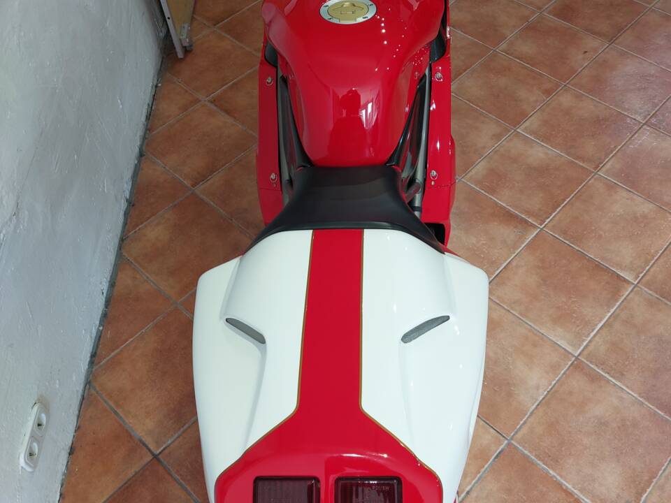 Imagen 14/33 de Ducati DUMMY (2000)