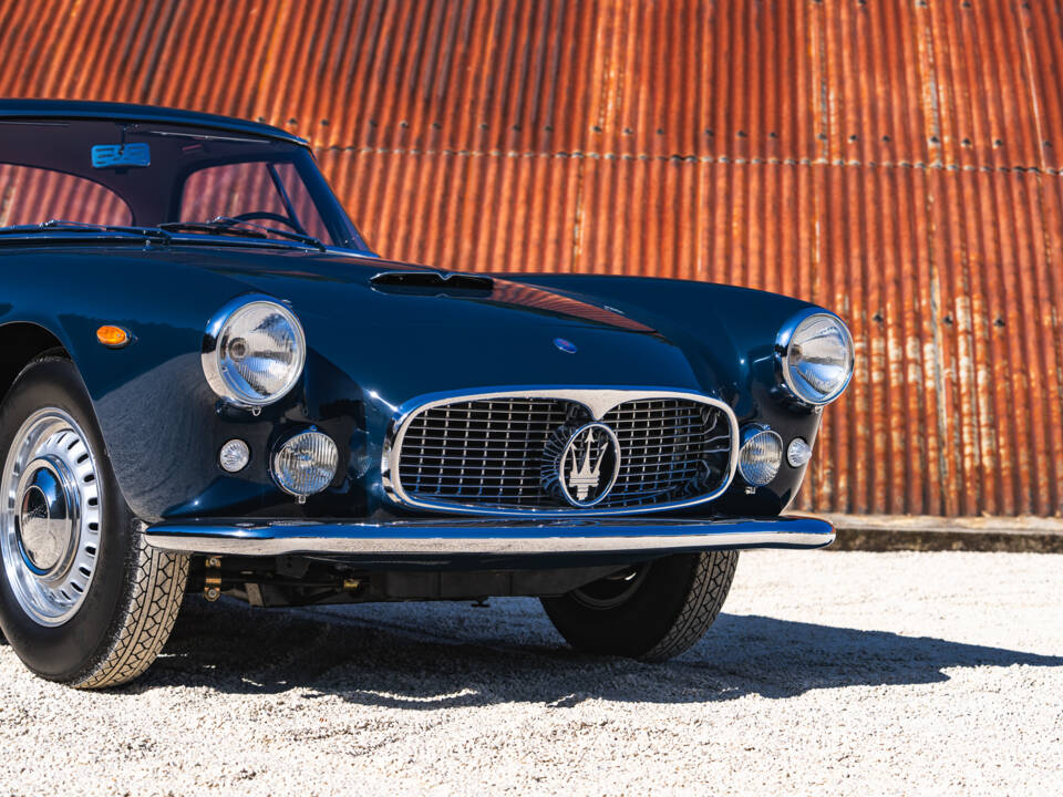 Image 17/37 of Maserati 3500 GT Touring (1960)