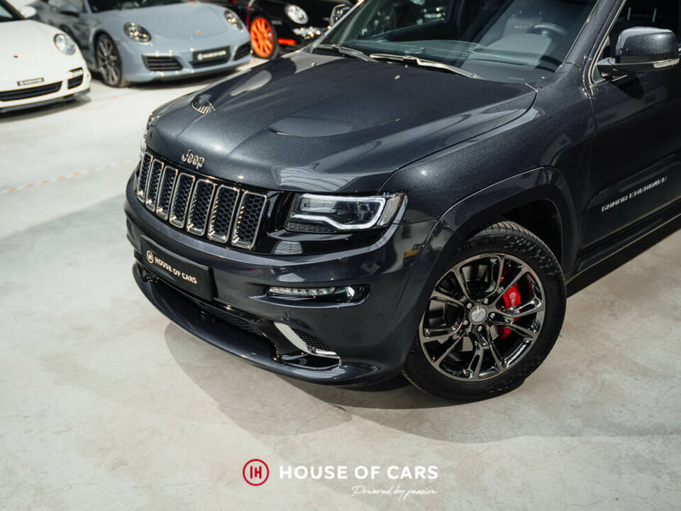 Image 12/50 of Jeep Grand Cherokee 6.4 V8 SRT (2015)