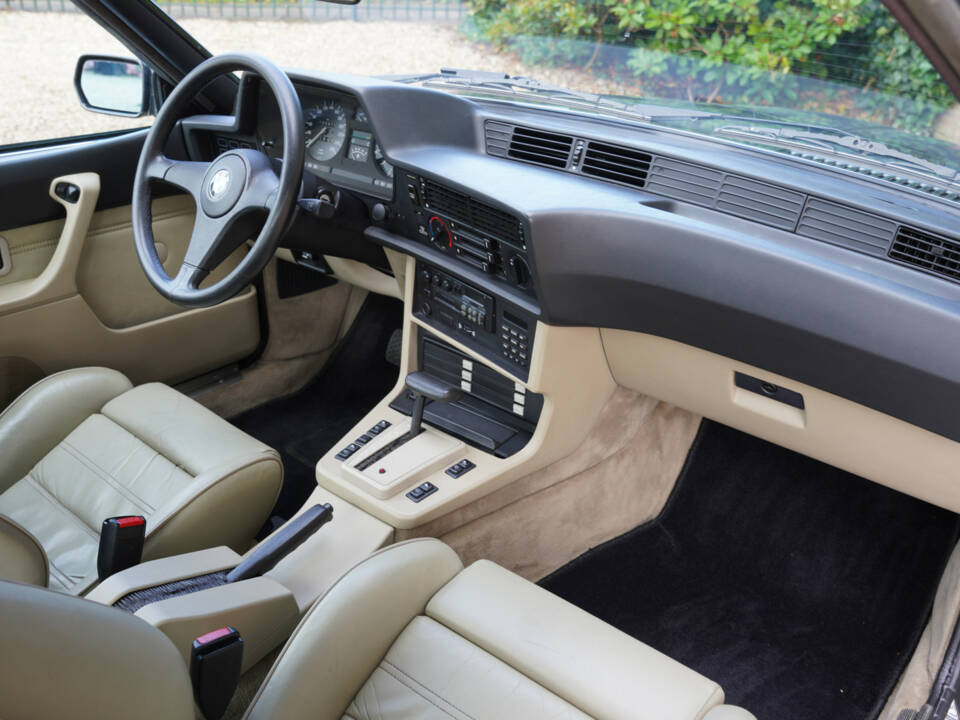 Immagine 48/50 di BMW M 635 CSi (1988)