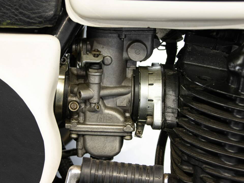 Image 46/50 of Yamaha XT 500 (1980)
