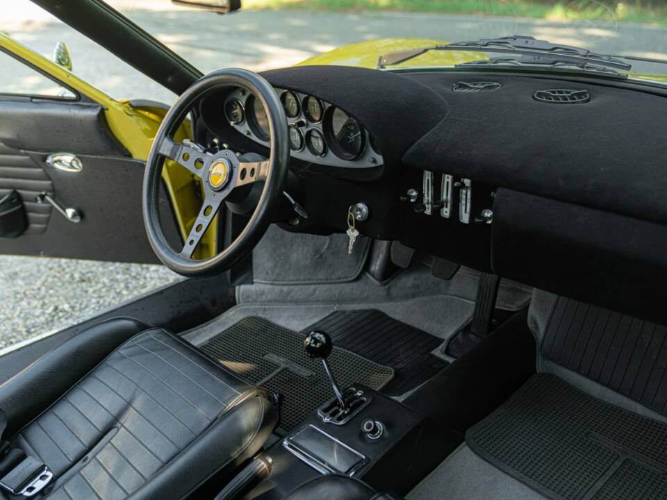 Image 31/50 of Ferrari Dino 246 GT (1971)
