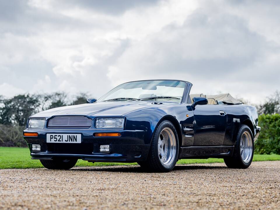 Image 9/50 of Aston Martin Virage Volante (1997)