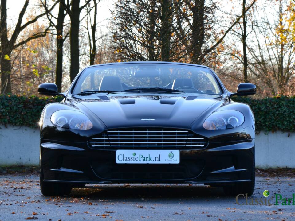 Afbeelding 19/50 van Aston Martin DBS Volante (2010)