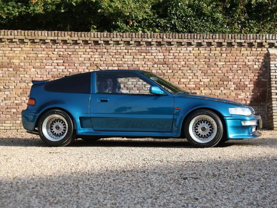 Bild 33/50 von Honda CRX 1.6 VTi (1992)