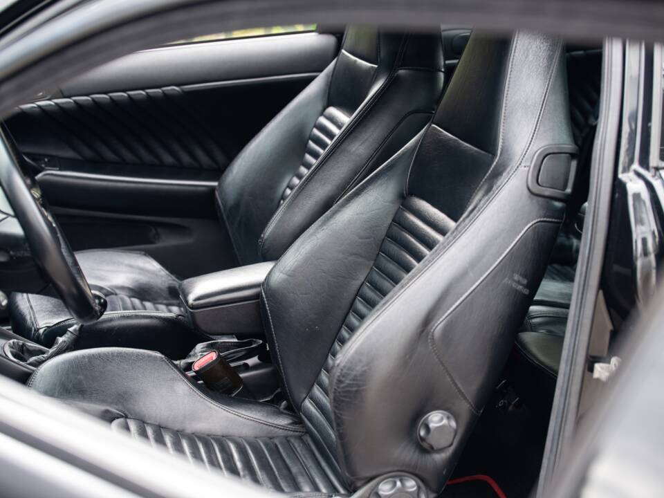 Imagen 32/45 de Alfa Romeo 147 3.2 GTA (2003)